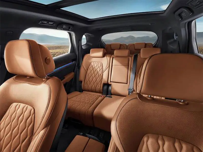 Spacious and comfortable luxury leather seats inside a Shanghai private chauffeur car